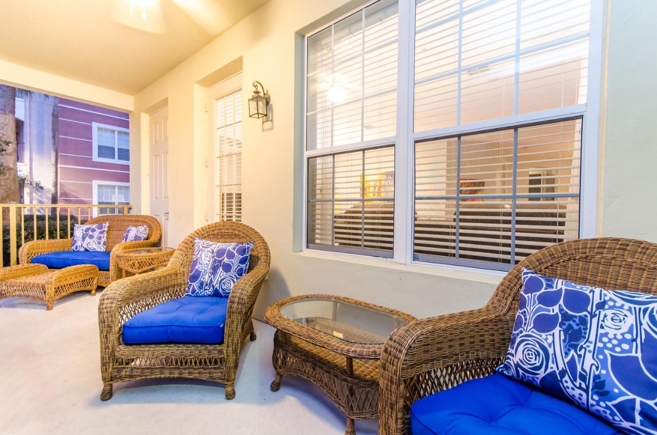 Spacious In Vista Cay Luxury Awaits Apartamento