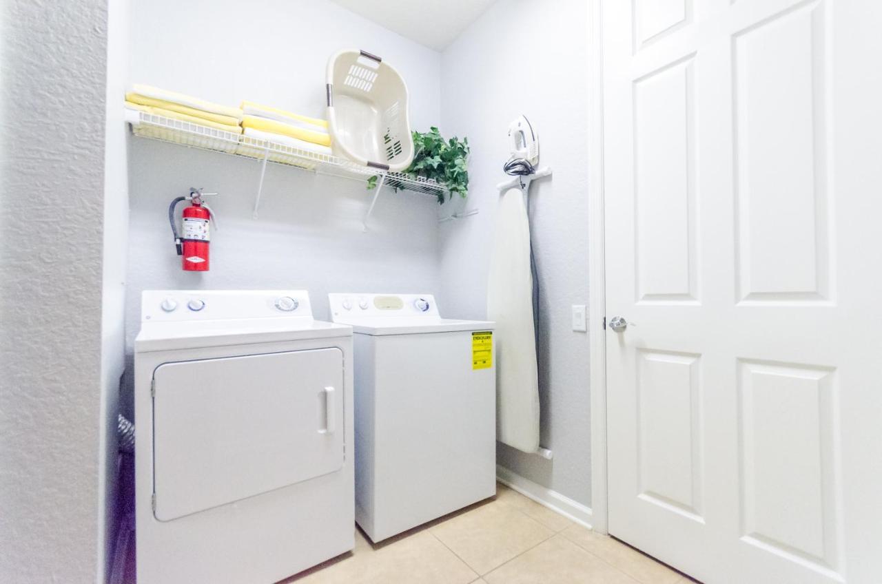 Spacious In Vista Cay Luxury Awaits Apartamento Orlando